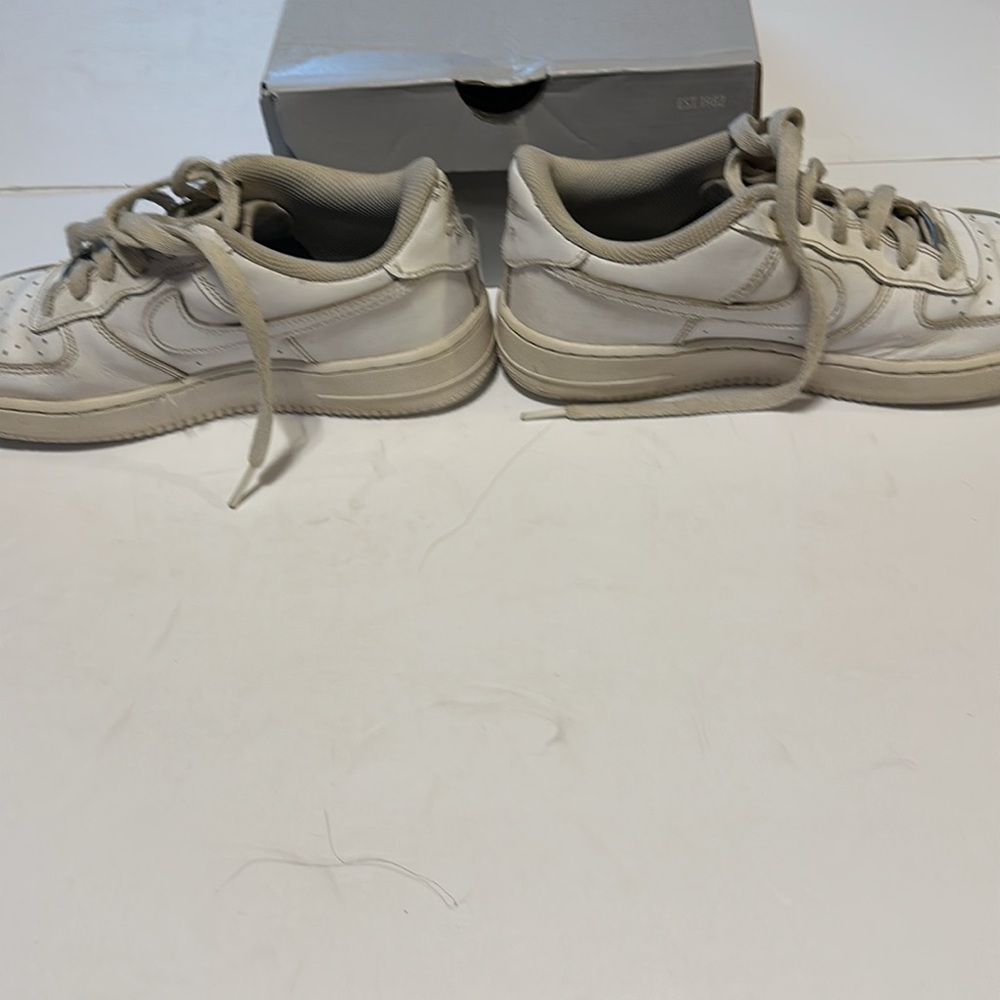 Nike Air Force 1 white boys 6y